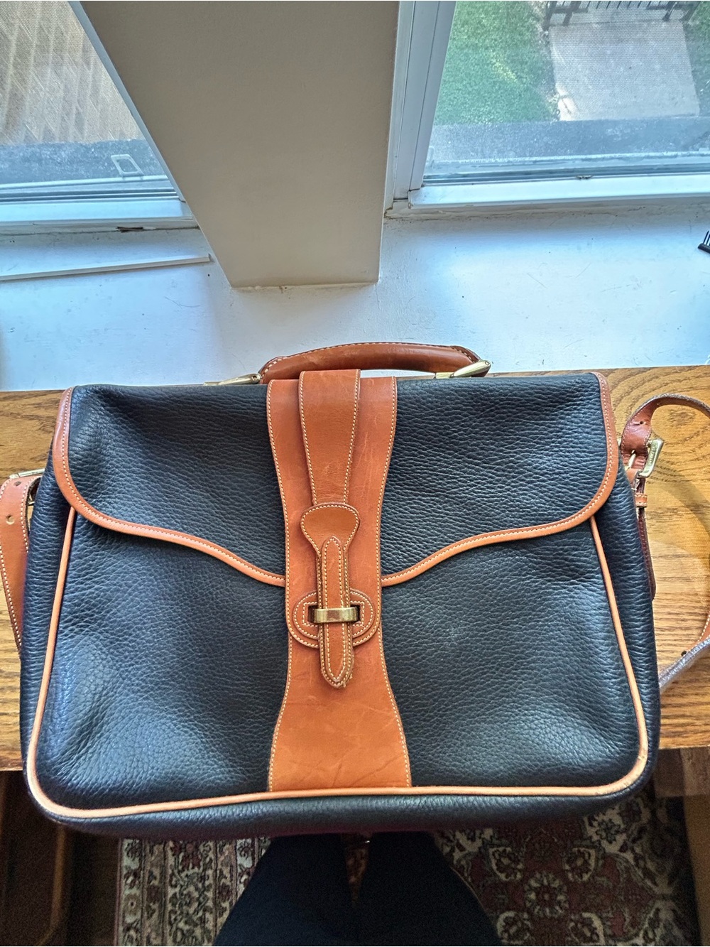 Vintage Dooney & Bourke Leather Equestrian Messenger Bag